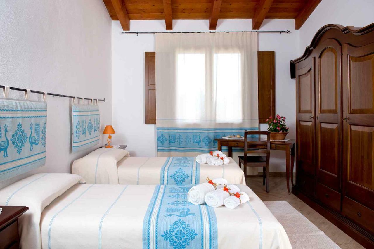Agriturismo Bonu Suile Silanus Exterior photo
